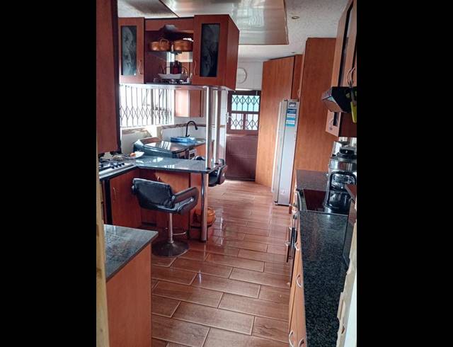 3 BEDROOM PROPERTY TO RENT IN MINDALORE